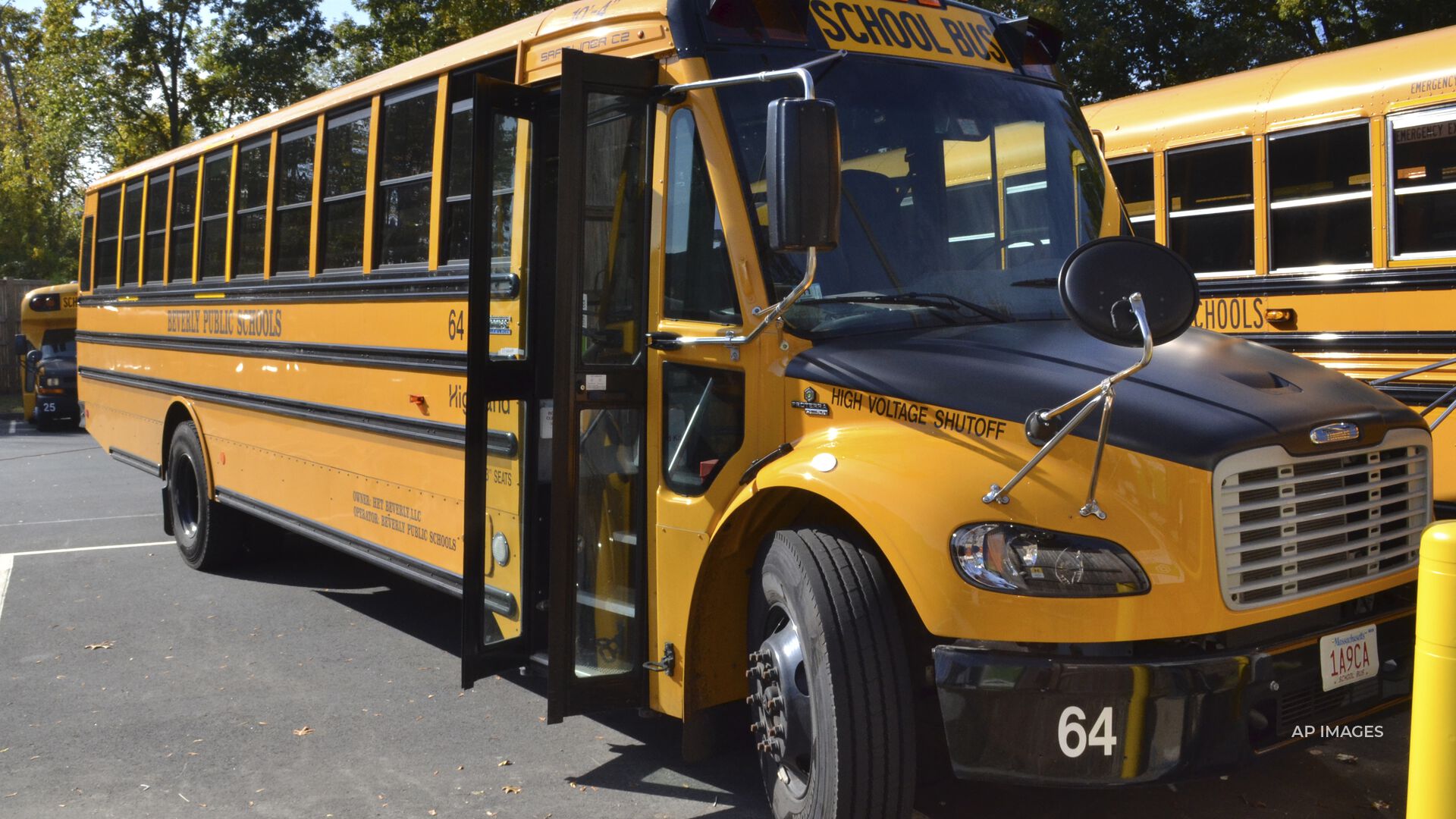 The Biden administration is to announce roughly  billion in grants going to nearly 400 school districts to buy about 2,500 electric buses.