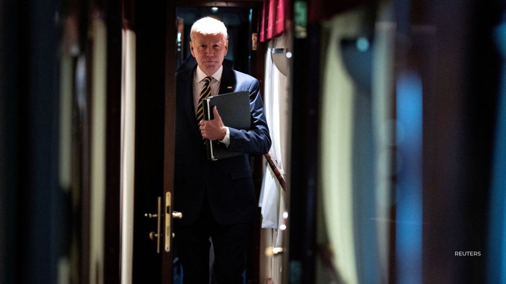 Morning rundown: Biden, Putin on Ukraine war; Ohio plant explosion