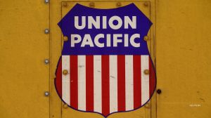 The CEO of Union Pacific Railroad, Lance Fritz, announced Sunday that he will be stepping down from the position.