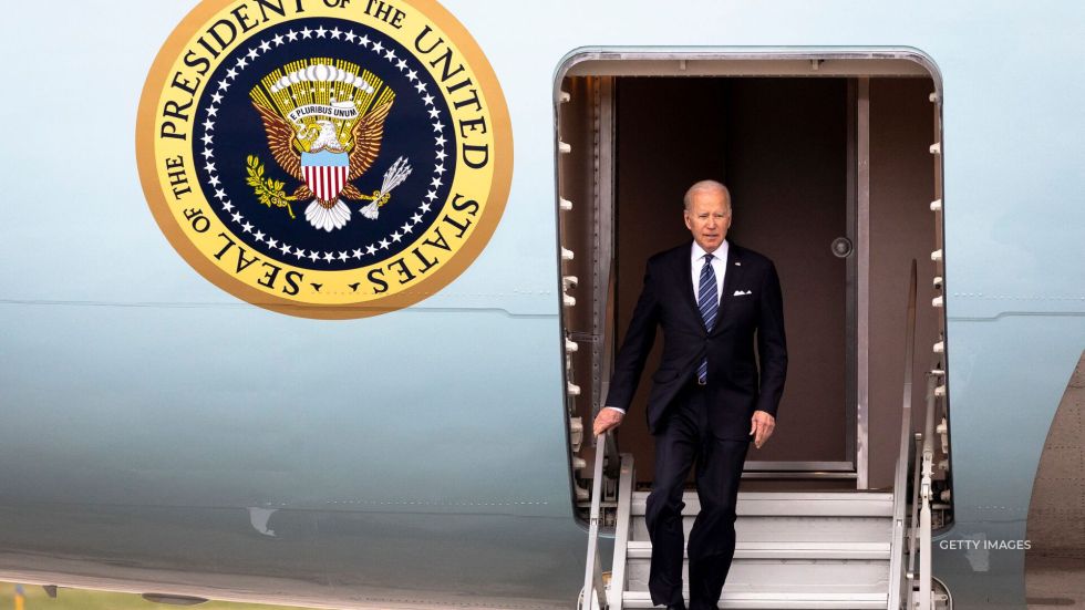 Boeing aircraft employees were found to be working on current and future Air Force One planes without the proper security clearance to do so.