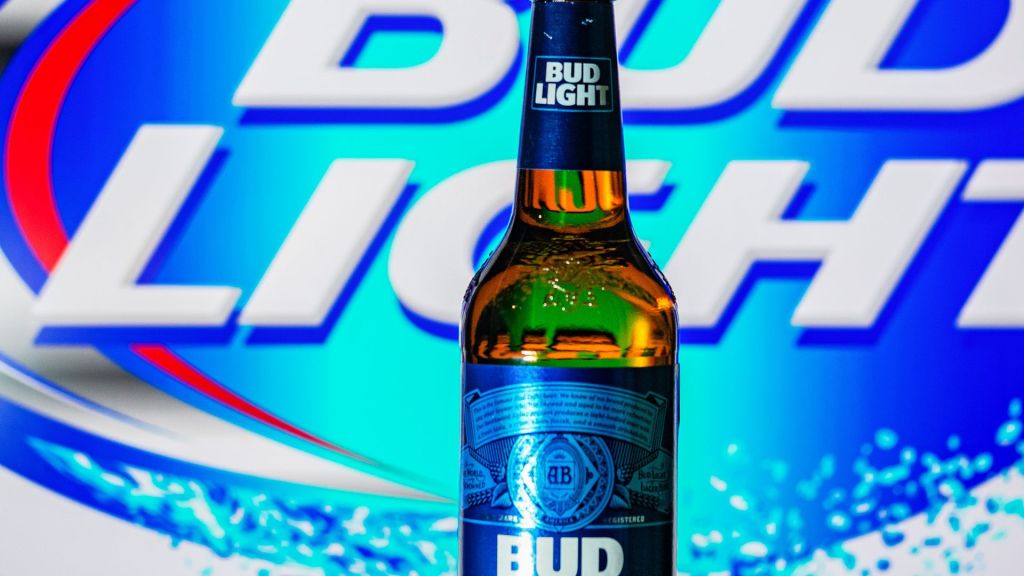 Glass bottle plants closing after Bud Light boycott cuts sales