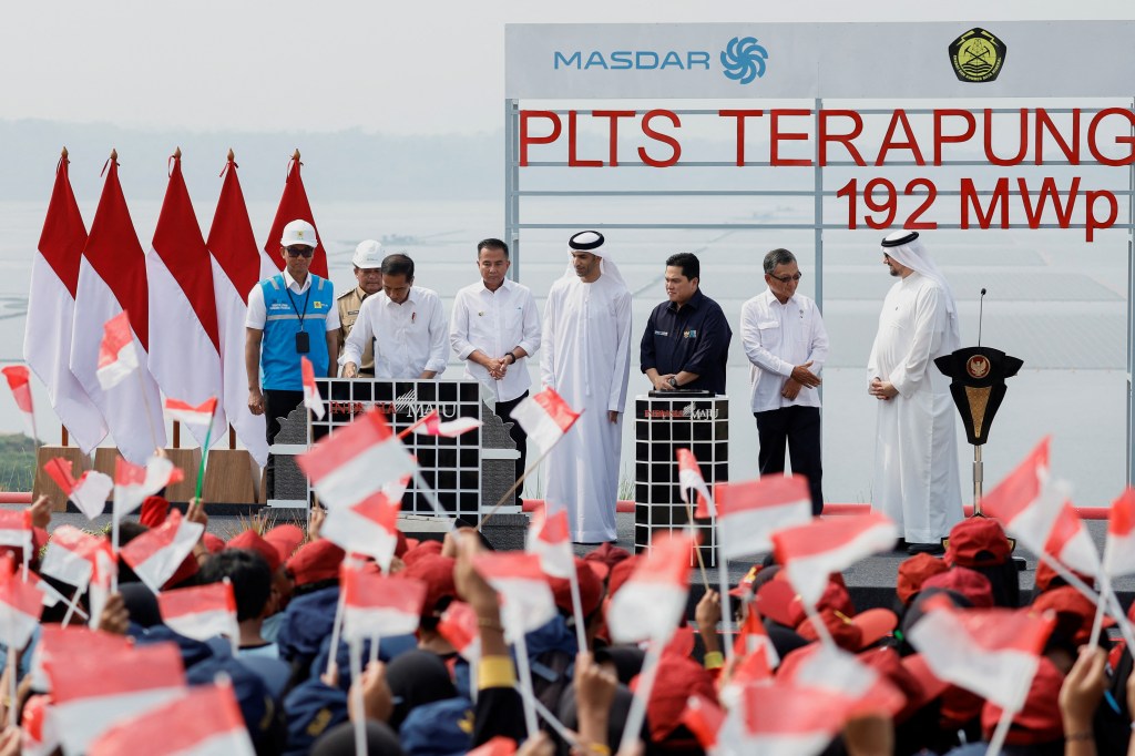 Indonesian President Joko Widodo inaugurates a 192 megawatt peak (MWp) floating solar power plant, that was built on Cirata dam and developed by PLN Nusantara Power, a unit of Indonesia's state utility company Perusahaan Listrik Negara (PLN) and United Arab Emirates renewable energy company Masdar, a unit of Mubadala Investment Company, in Purwakarta, West Java province, Indonesia, November 9, 2023. REUTERS/Willy Kurniawan