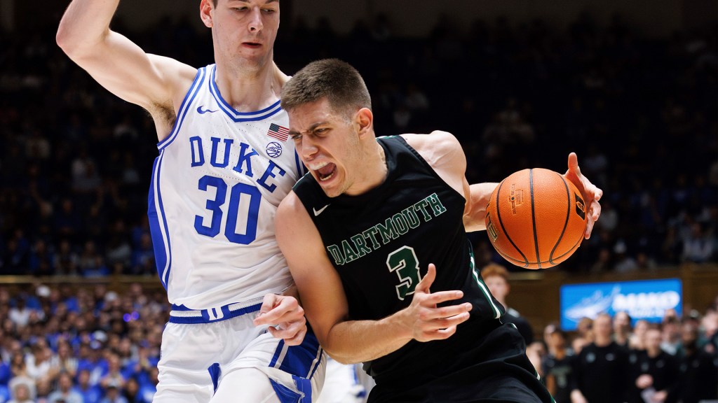 The Dartmouth College men’s basketball team voluntarily ended its attempt to unionize Tuesday to avoid a Republican-backed labor board.