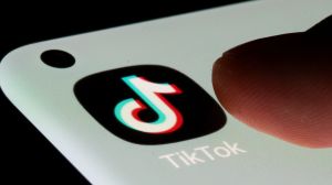 U.S. lawmakers propose bipartisan legislation to compel ByteDance, TikTok's parent company, to divest or face a ban.