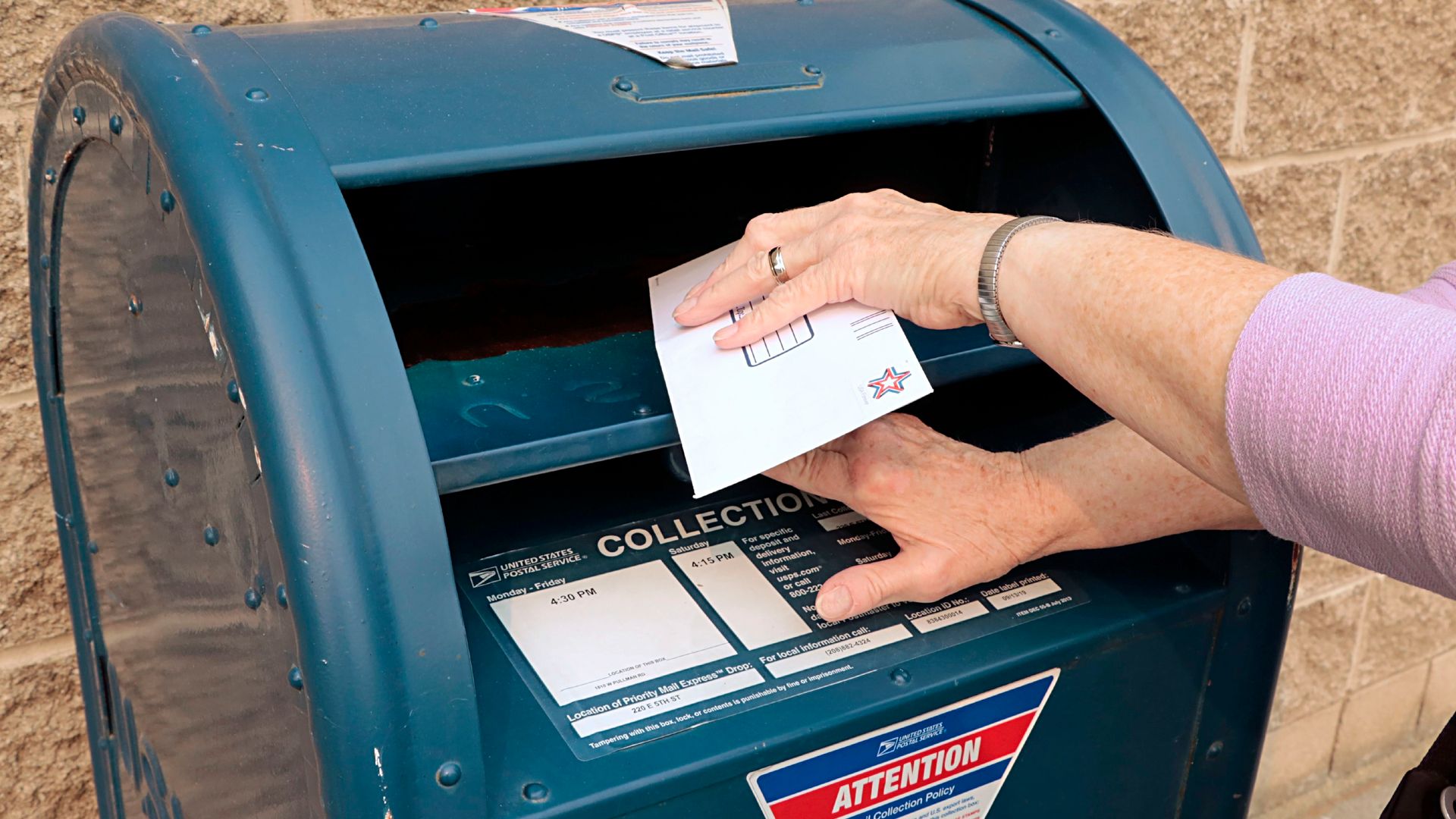 According to the National Association of Letter Carriers, there have been more than 2,000 crimes against letter carriers since 2020.