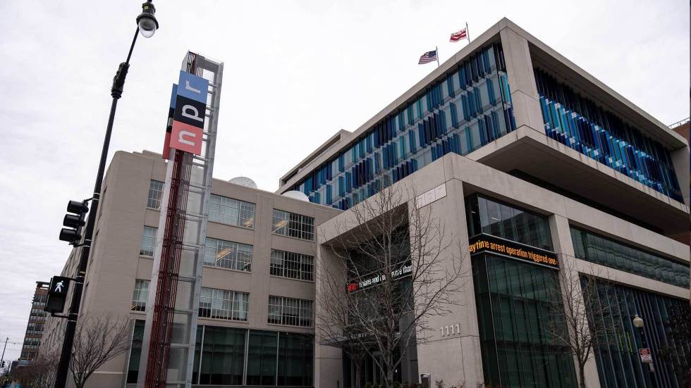 An NPR editor resigned shortly after being suspended for writing an op-ed accusing the network of catering to a narrow liberal perspective