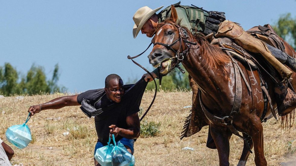 After being falsely accused of using whips on Haitian migrants at the southern border, a Border Patrol agent is being awarded by DHS.