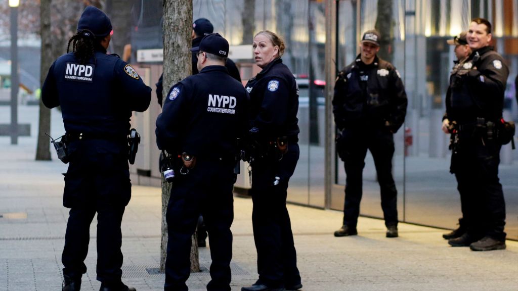 NYPD removed a Palestinian flag from a flagpole at City College in Harlem after dispersing protesters, shared in a video on social media.