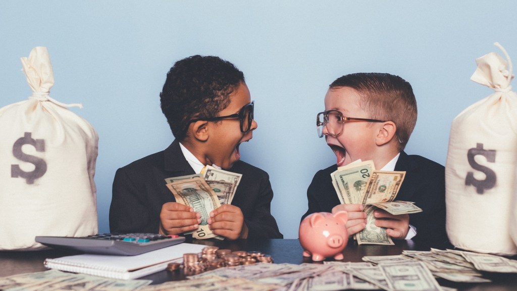 26 states now require a personal finance class in high school. But is that too late?