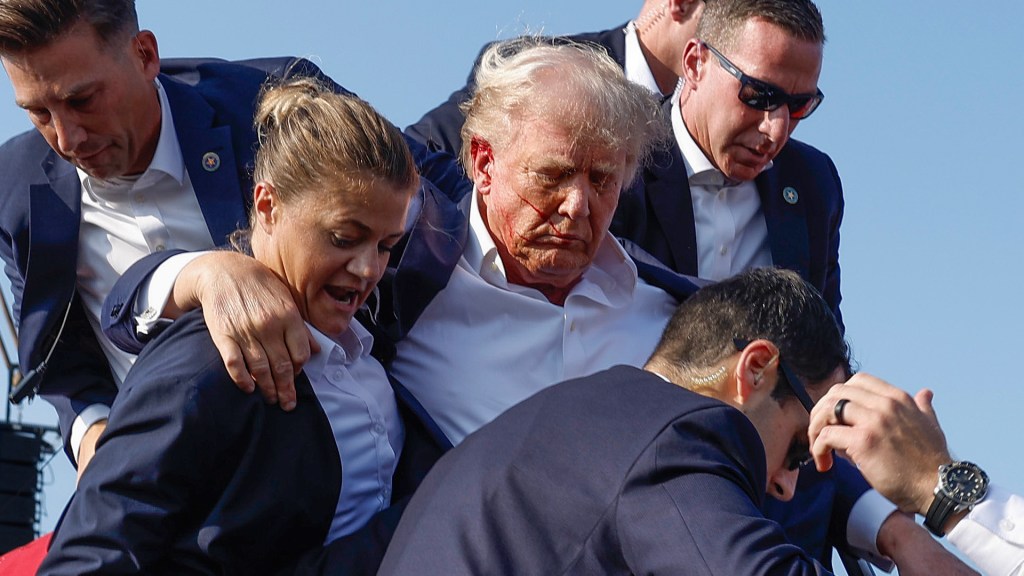 Secret Service questioned over Trump assassination attempt procedures