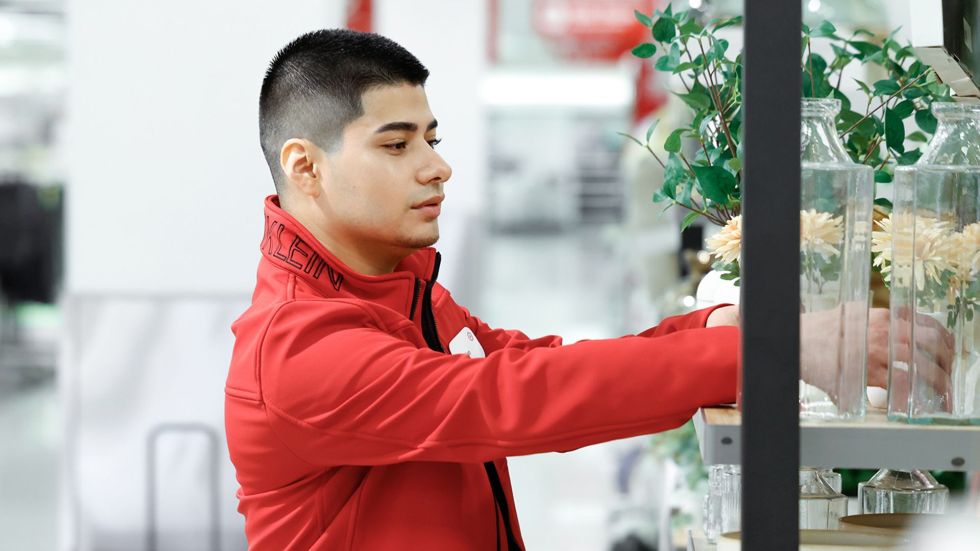 Target and other retailers hiring tens of thousands of seasonal workers for the holiday season as sales are likely to grow at a slower rate.