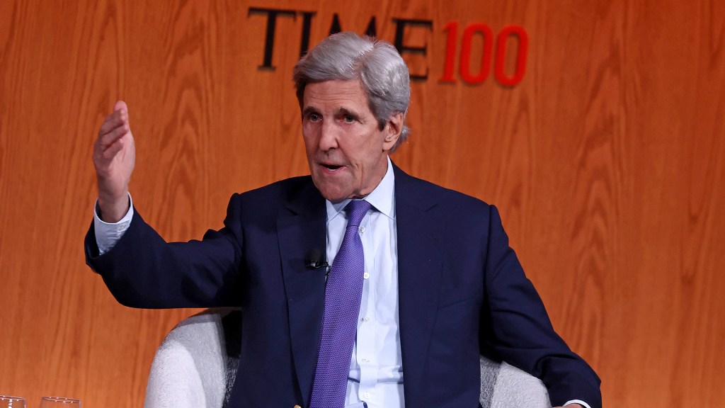 John Kerry calls First Amendment ‘major block’ in holding media ‘accountable’