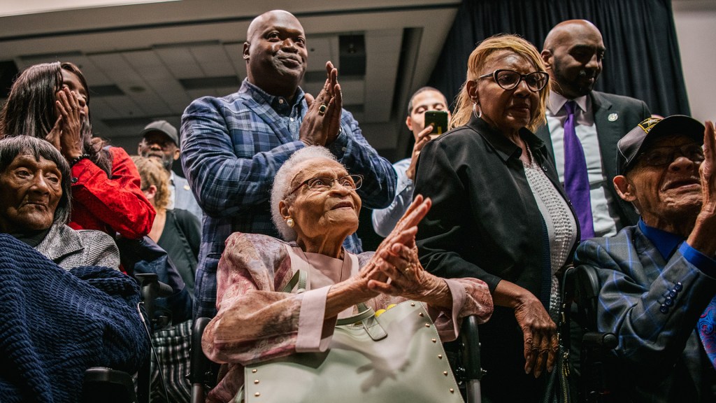 Families of Tulsa Race Massacre survivors meet with DOJ Cold Case Unit