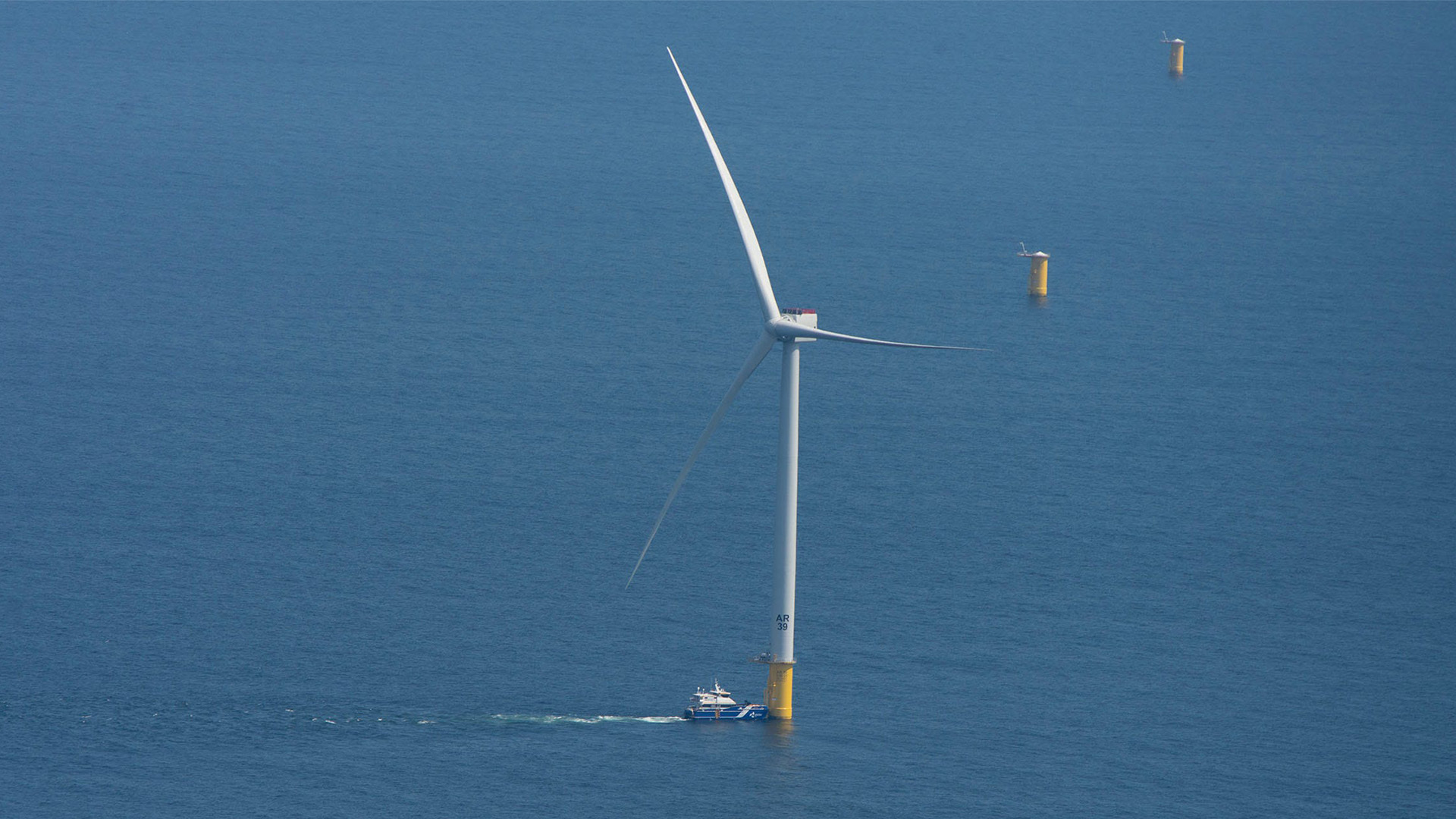 Nantucket residents are trying to challenge the Vineyard Wind project in the Supreme Court, arguing it threatens endangered right whales.