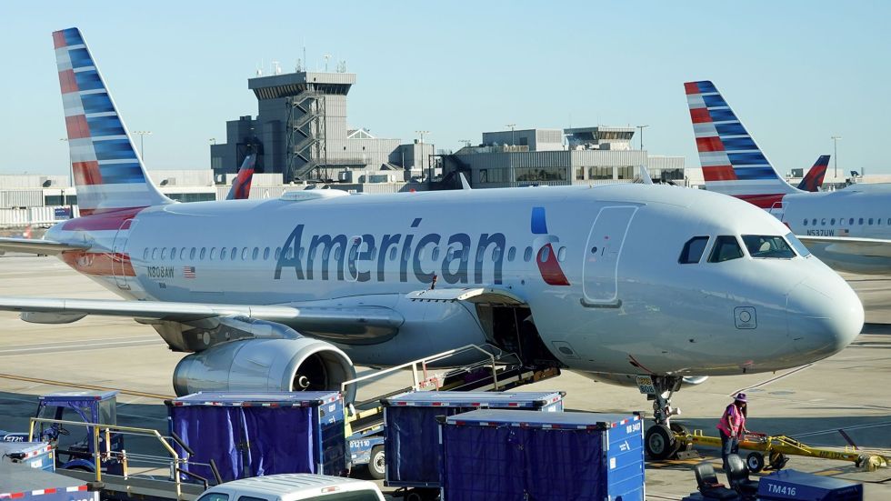 Just in time for the holiday travel season, American Airlines is expanding its technology that calls out those who cut in line.