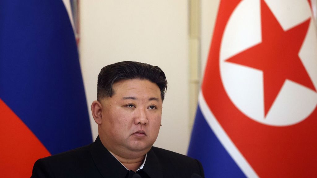 Political crisis in S. Korea worsens as N. Korea breaks silence on situation