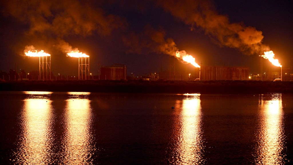 Iran and its allies earn $1B annually through fuel oil smuggling: Report