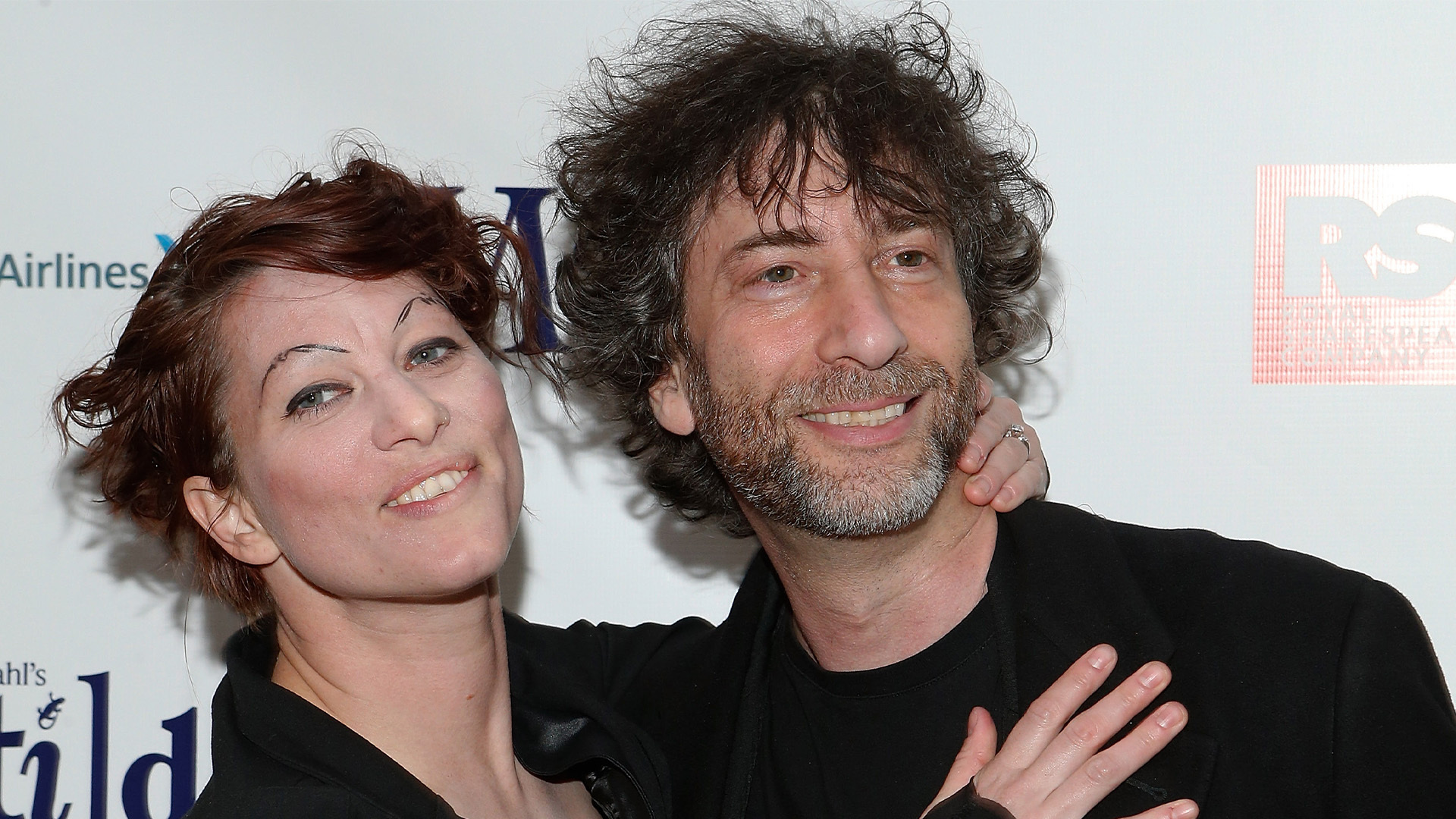 Scarlett Pavlovich has filed a lawsuit against Neil Gaiman and Amanda Palmer, accusing them of rape and human trafficking.